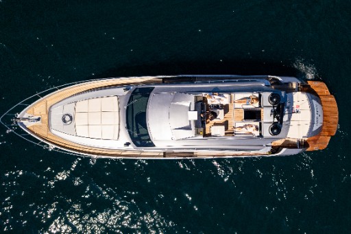 BOAT & FISHING CHARTERS 